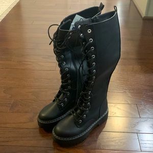 Sugar Boots - NWT